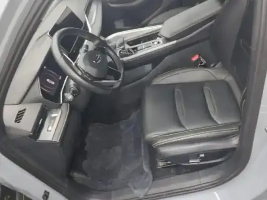 Geely Auto Preface 2023 (26600 км)