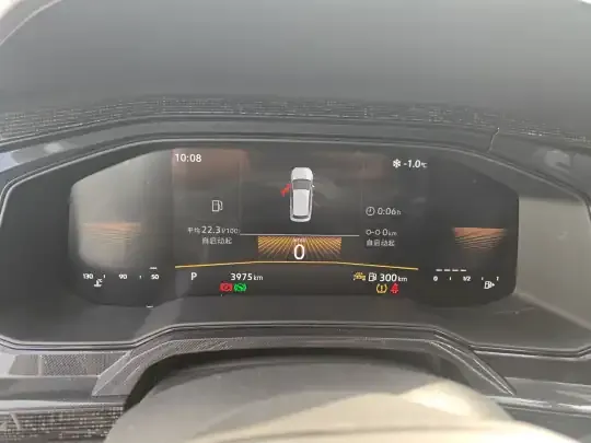 Volkswagen Lavida 2023 (3900 км)