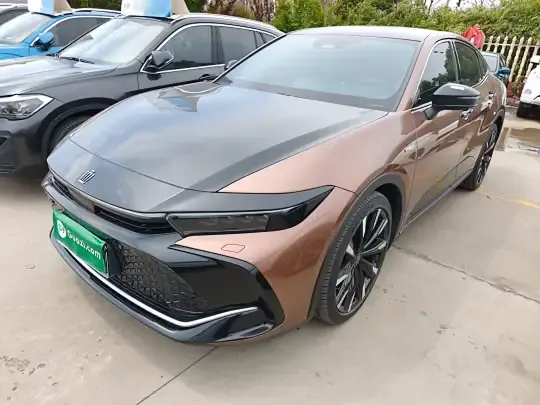 Toyota Crown 2023 (38500 км)