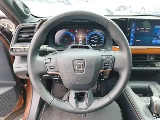 Toyota Crown 2023 (38500 км)