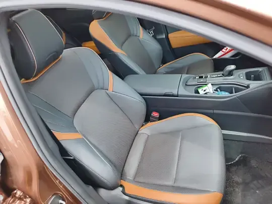 Toyota Crown 2023 (38500 км)