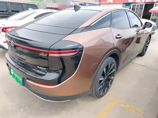 Toyota Crown 2023 (38500 км)