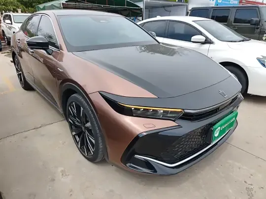Toyota Crown 2023 (38500 км)