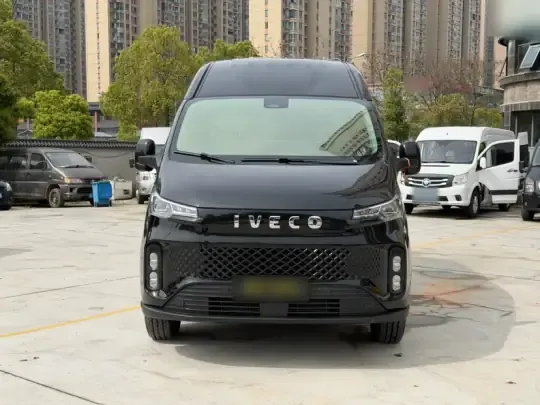 Iveco Fidato 2023 (26600 км)