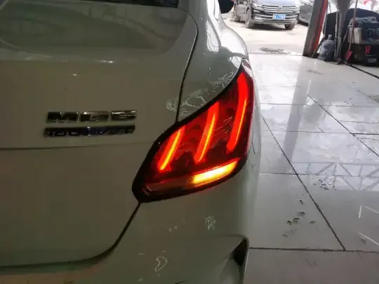 MG 5 2023 (8200 км)