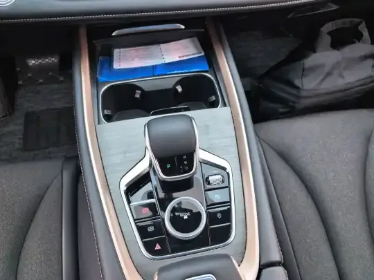 Chery OMODA 2023 (23400 км)