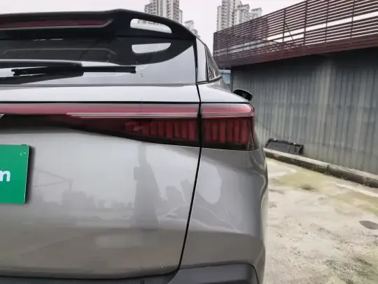 Chery OMODA 2023 (23400 км)