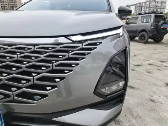 Chery OMODA 2023 (23400 км)