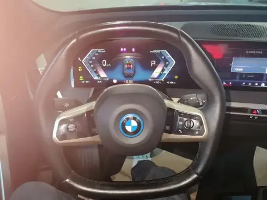 BMW iX 2023 (24400 км)