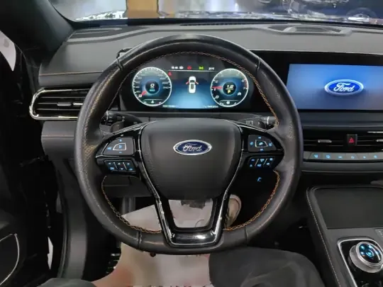 Ford Equator 2023 (15700 км)