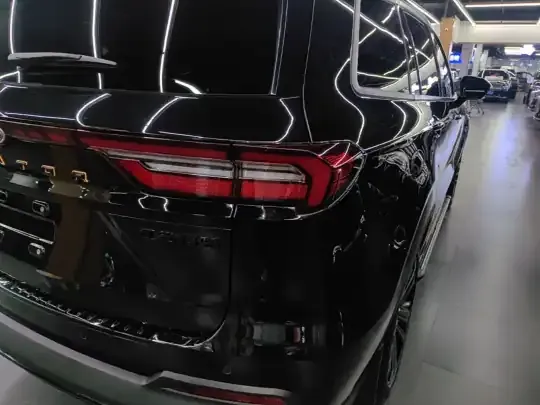 Ford Equator 2023 (15700 км)