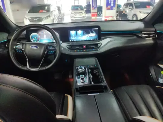 Ford Equator 2023 (29200 км)
