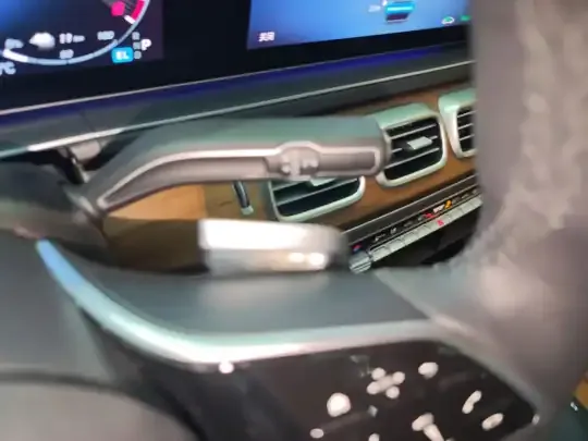 Mercedes-Benz GLE New Energy 2024 (27799 км)