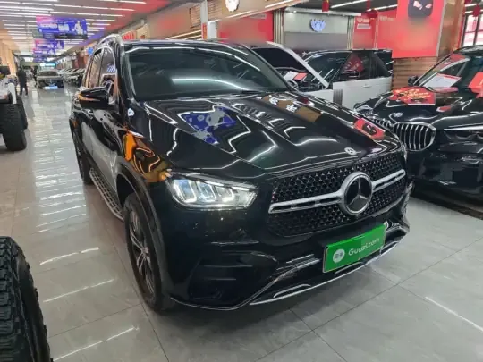 Mercedes-Benz GLE New Energy 2024 (27799 км)