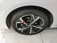 Roewe i5 2023 (12800 км)