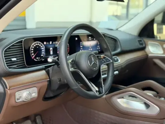 Mercedes-Benz GLE 2024 (29800 км)