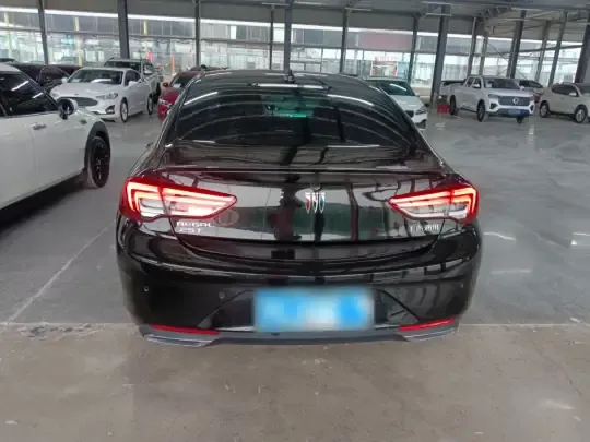 Buick Regal 2024 (28000 км)
