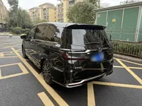 Honda Elysion 2024 (34100 км)