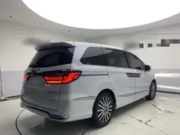 Honda Elysion 2024 (9100 км)