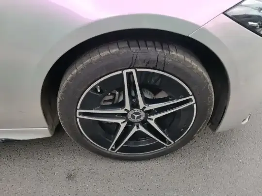 Mercedes-Benz C-Class 2023 (3200 км)