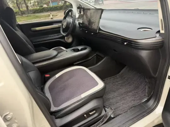 Baojun Cloud 2023 (51200 км)