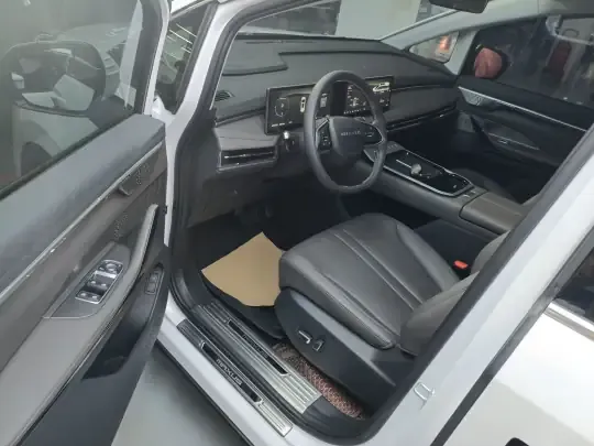 SAIC MAXUS G70 2024 (4800 км)