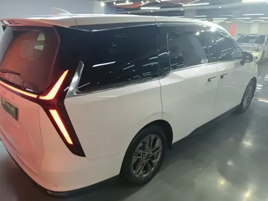 SAIC MAXUS G70 2024 (4800 км)