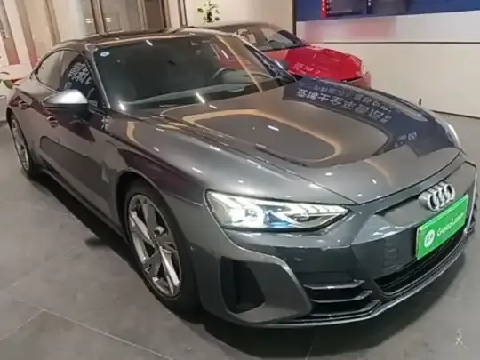 Audi e-tron GT 2023 (39000 км)