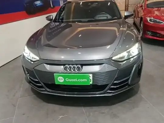 Audi e-tron GT 2023 (39000 км)