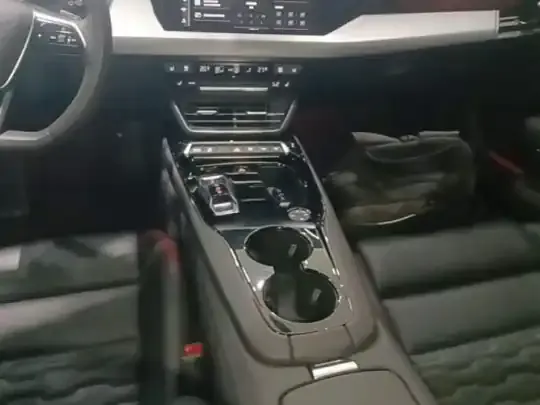 Audi e-tron GT 2023 (39000 км)