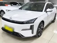 Geely Galaxy L6 2023 (20500 км)