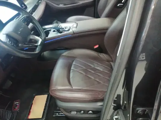 Chery Tiggo 8 PRO New Energy 2023 (29600 км)