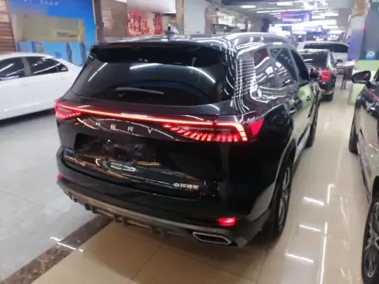 Chery Tiggo 8 PRO New Energy 2023 (29600 км)