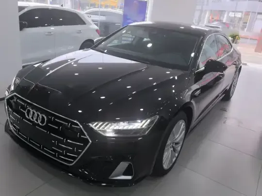 Audi A7L 2024 (77200 км)