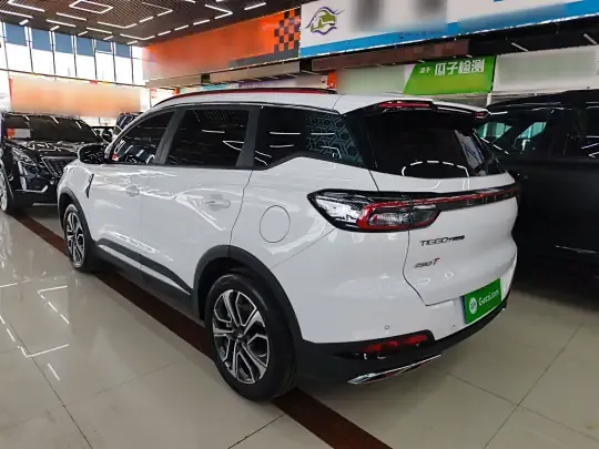 Chery Tiggo 7 PLUS 2023 (64600 км)