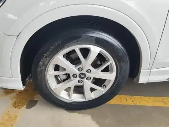 Audi Q3 Sportback 2024 (49600 км)