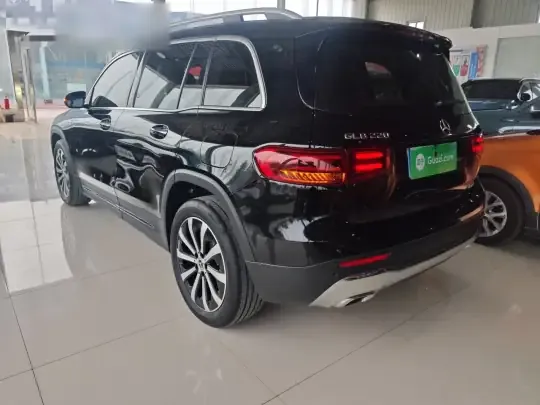 Mercedes-Benz GLB 2024 (23500 км)