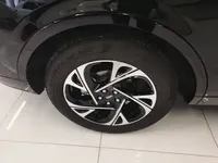 Lincoln Nautilus 2023 (30400 км)