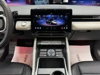 Lincoln Nautilus 2023 (30400 км)
