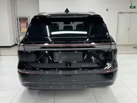 Lincoln Nautilus 2023 (30400 км)