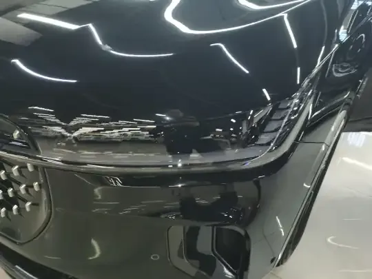 Lincoln Nautilus 2023 (30400 км)