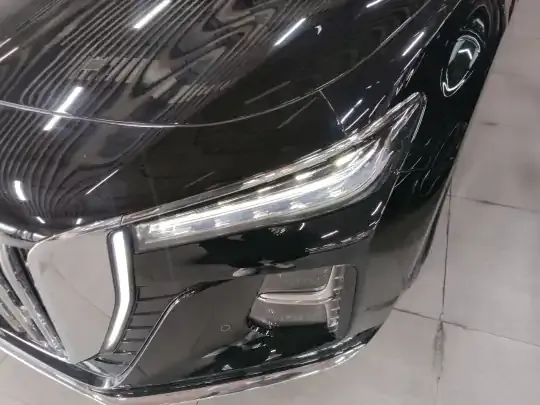 Hongqi H5 2024 (16100 км)