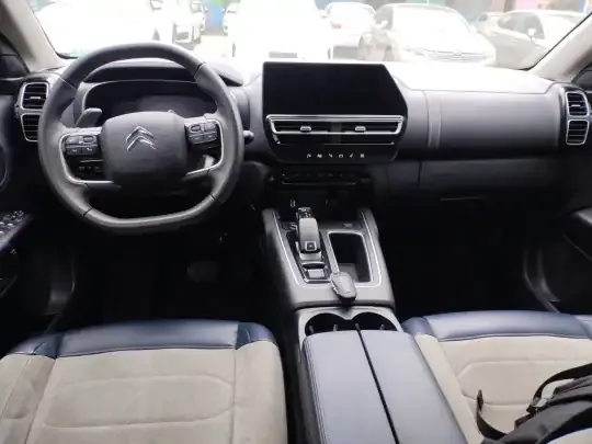 Citroen C5 AIRCROSS 2023 (31300 км)