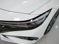Hyundai Elantra 2023 (15900 км)