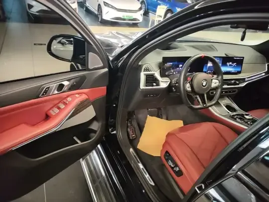 BMW X5 2023 (29200 км)