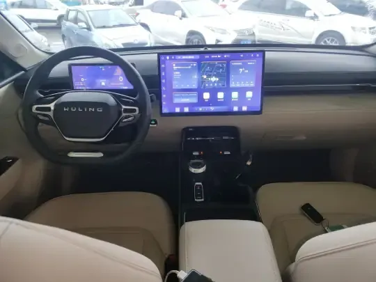 Wuling Xingguang 2024 (24900 км)
