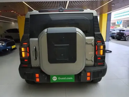 JETOUR Traveler 2023 (27600 км)