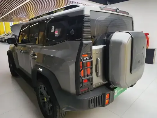 JETOUR Traveler 2023 (27600 км)