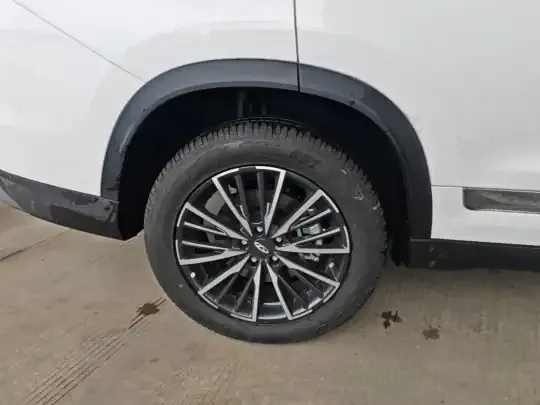 Chery Tiggo 8 PLUS 2023 (400 км)