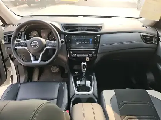 Nissan X-Trail 2023 (4400 км)